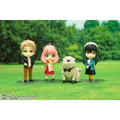 Bandai Figuarts Mini Spy X Family Lloid Forger -Negozio Di Modellismo bandai figuarts mini spy x family lloid forger 4