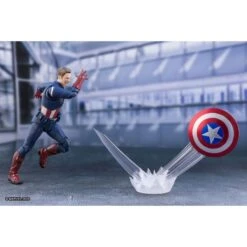 Bandai S.H. Figuarts Avengers Endgame Captain America CAP VS CAP Edition 14 Bandai S.H. Figuarts Avengers Endgame Captain America CAP VS CAP Edition -Negozio Di Modellismo bandai sh figuarts avengers endgame captain america cap vs cap edition 5