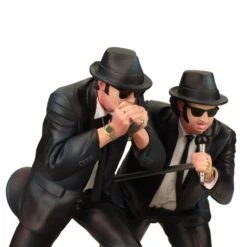 SD Toys The Blues Brothers Elwood And Jake Singing "Everybody Needs Somebody To Love" -Negozio Di Modellismo sd toys the blues brothers elwood and jake singing everybody needs somebody to love 5