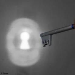 Square Enix Kingdom Hearts Light-up Keyblade Kingdom Key -Negozio Di Modellismo square enix kingdom hearts light up keyblade kingdom key 4